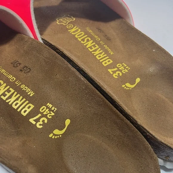 Birkenstock Pink Sandals: S-6/6.5 - Picture 9 of 10